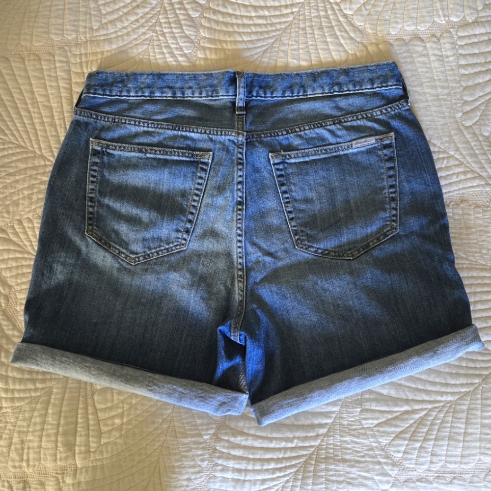 Eddie Bauer Boyfriend Midrise Shorts